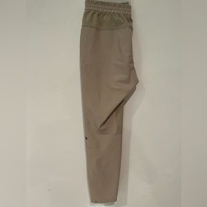 lululemon - license to train pant medium